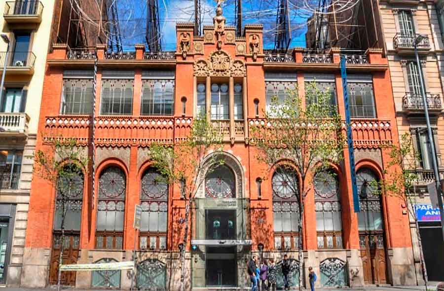 Fundacin Antoni Tpies by Gratis in Barcelona