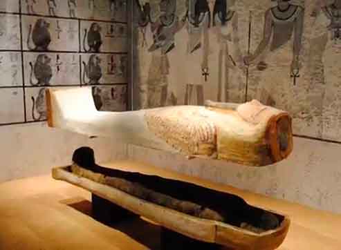 Egypcian Museum by Gratis in Barcelona
