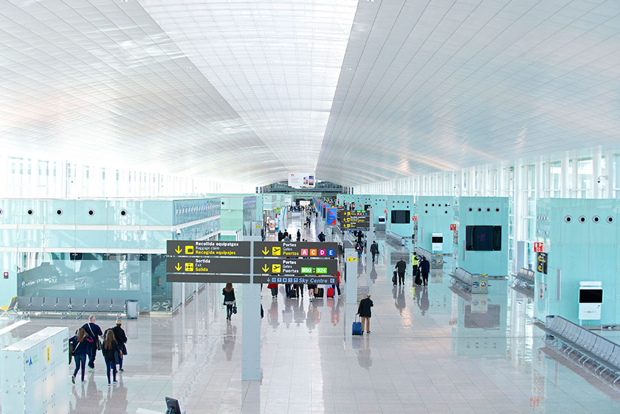 Airport and Airlines by Gratis in Barcelona