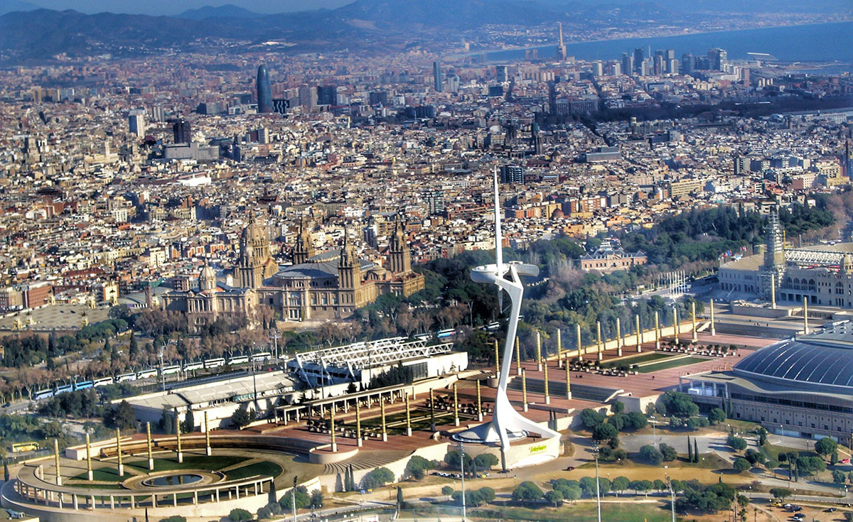 Calatrava's Telecommunications Tower by Gratis in Barcelona