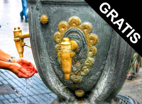 Canaletes Fountain by Gratis in Barcelona