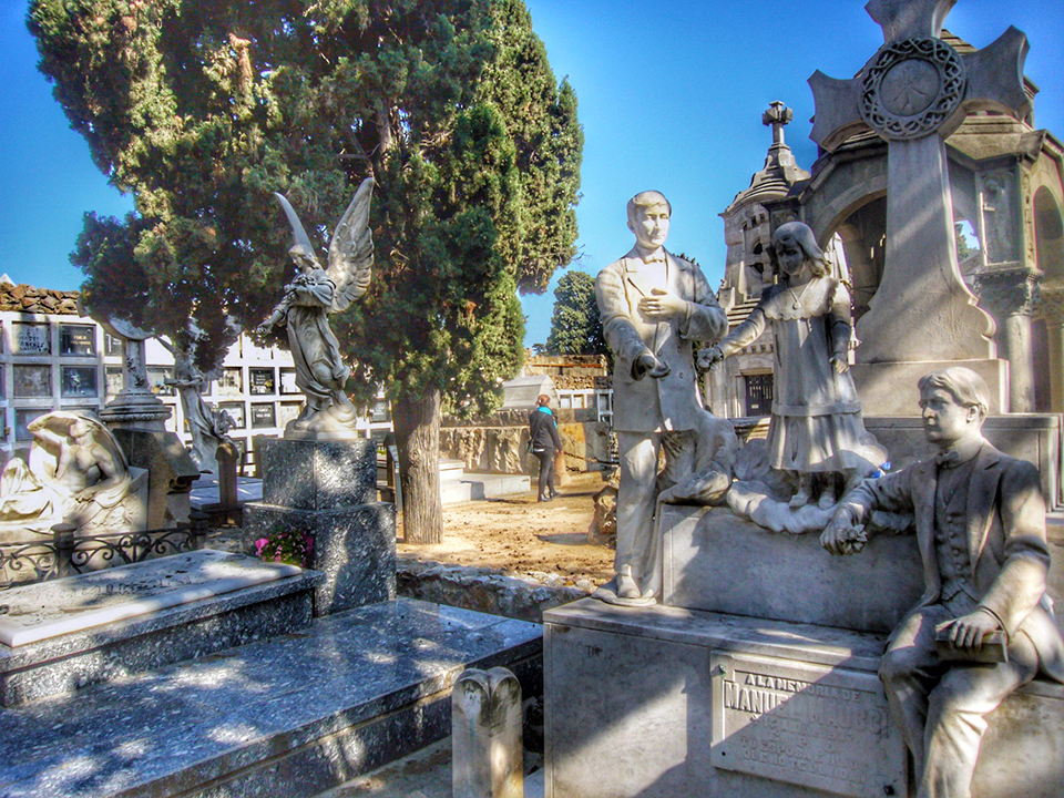 Montjuc Cemetery by Gratis in Barcelona