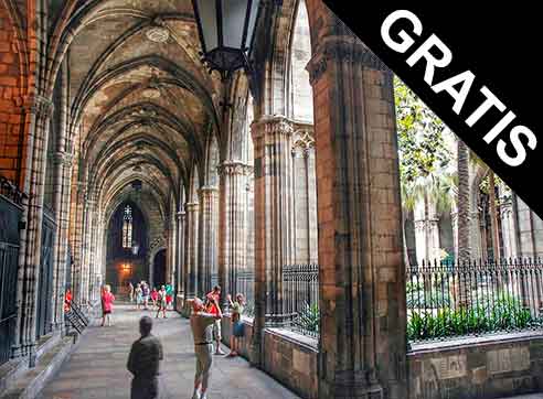 Cathedral Cloister by Gratis in Barcelona