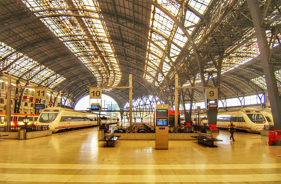 Francia Trainstation by Gratis in Barcelona