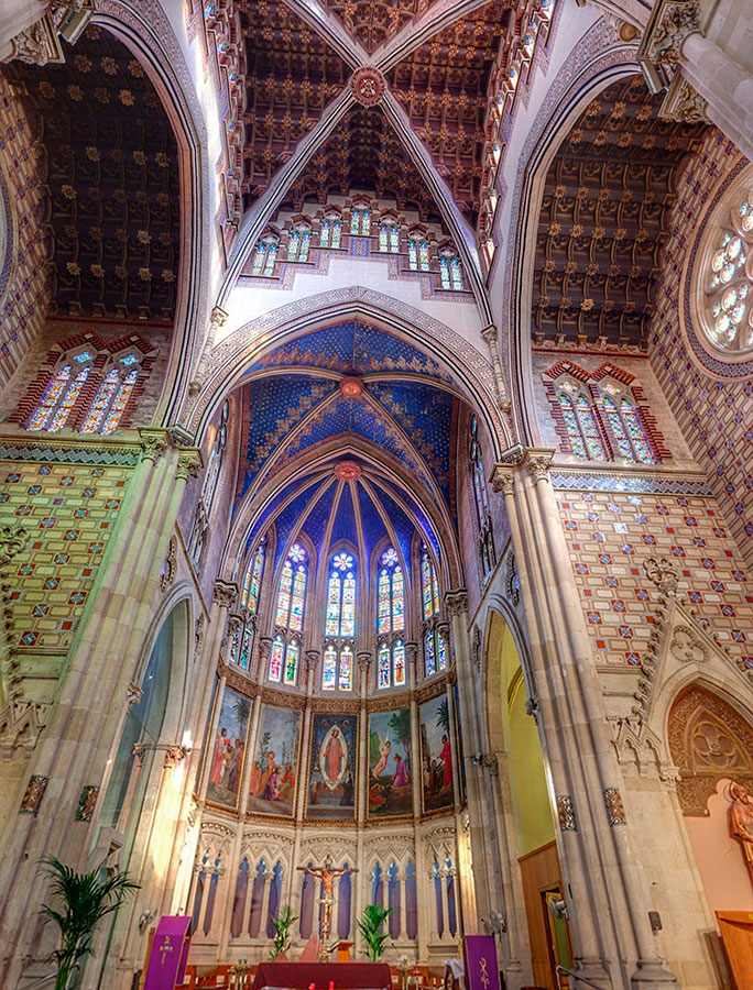 Iglesia San Francisco Sales by Gratis in Barcelona