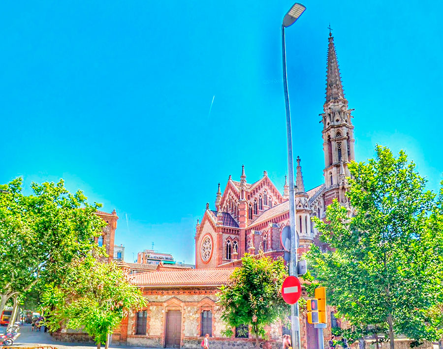 San Francisco Sales Church by Gratis in Barcelona