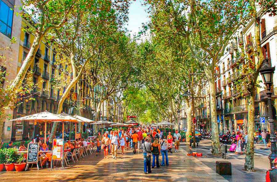 Las Ramblas by Gratis in Barcelona