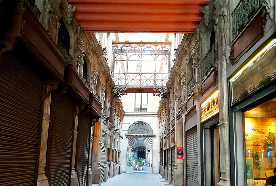 Bacardi Passage by Gratis in Barcelona